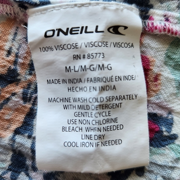 O'Neill Multi Colored Floral Crinkle Open Front Blouse 3/4 Sleeve, Size M/L - Picture 5 of 5